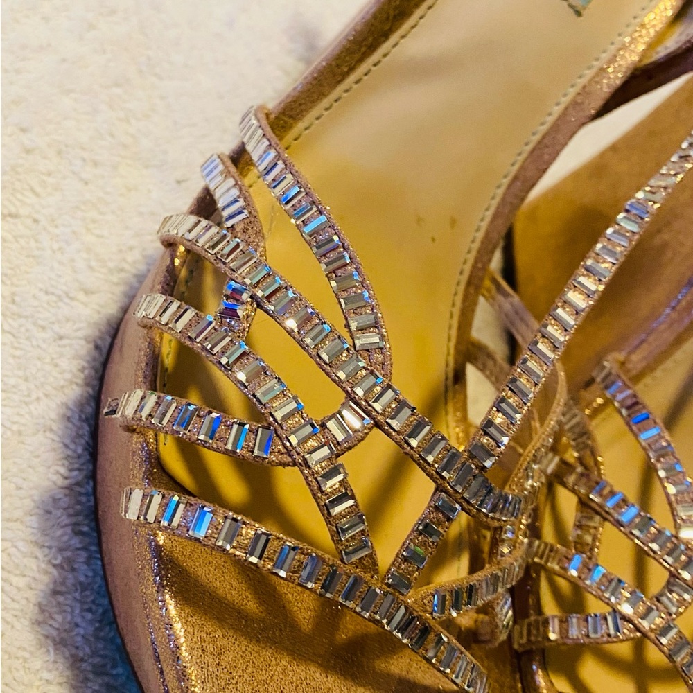 Brand New Sparkly Wedges By BETSEY JOHNSON - Size 9.5 - Heel Height 5 - box 21 - Picture 5 of 5